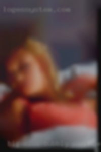 Big club bubbly plus swingers size lady in Austin.