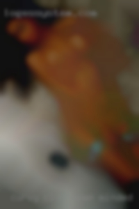 Curvy club open-minded naked woman looking to fuck.