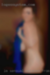 Im sensual, relaxed from Conway Arkansas, and naked woman friendly guy.