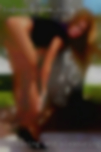 Pleasing and pleasuring swingers my partner near Rockwall.